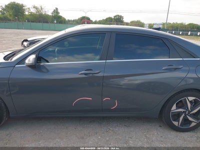 HYUNDAI ELANTRA HYBRID