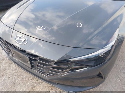 HYUNDAI ELANTRA HYBRID
