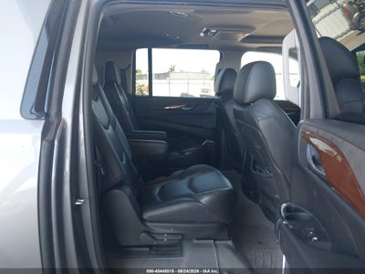 CADILLAC ESCALADE ESV