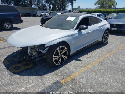 AUDI E-TRON GT