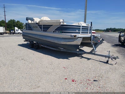 2011 Godfrey Pontoon