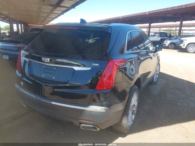 CADILLAC XT5