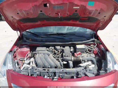 NISSAN VERSA