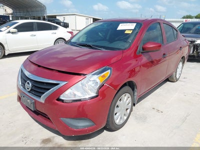 NISSAN VERSA
