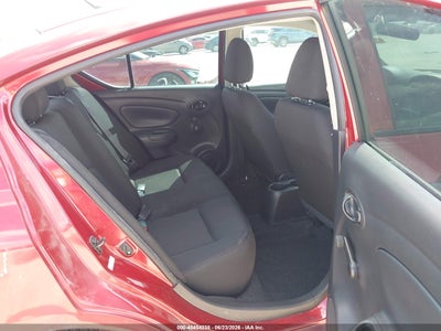 NISSAN VERSA