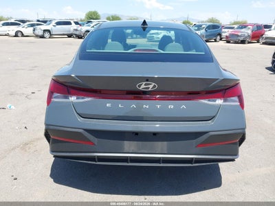 2024 HYUNDAI ELANTRA 16
