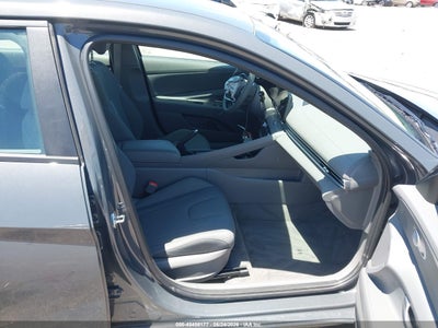 2024 HYUNDAI ELANTRA 5