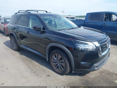 2022 Nissan Pathfinder