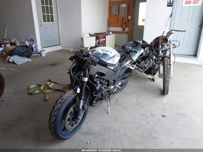 2004 Yamaha Yzfr1