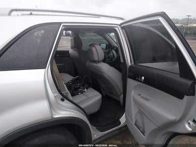2011 KIA SORENTO LX