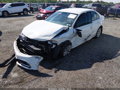 VOLKSWAGEN JETTA