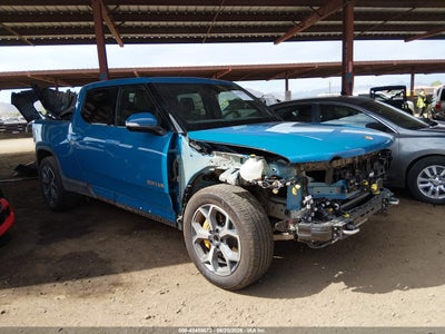 RIVIAN R1T