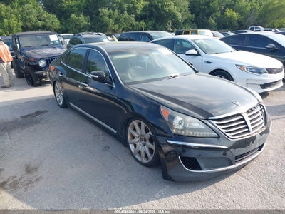 2013 Hyundai Equus