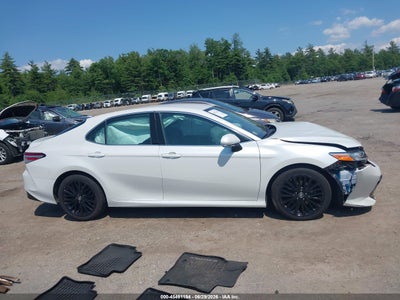 TOYOTA CAMRY