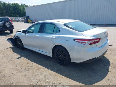 TOYOTA CAMRY