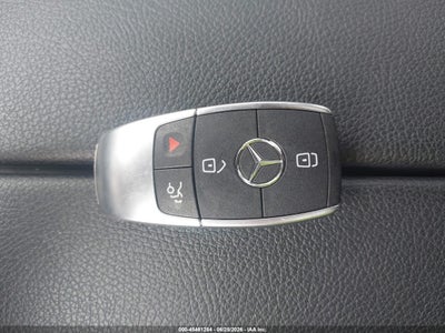 MERCEDES-BENZ A 220