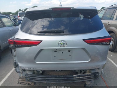TOYOTA HIGHLANDER