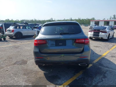 MERCEDES-BENZ GLC 300