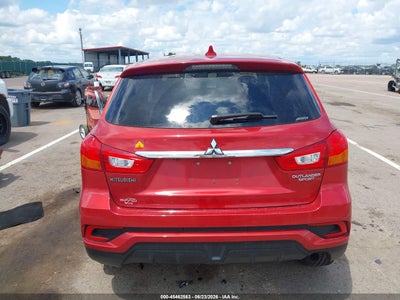 MITSUBISHI OUTLANDER SPORT