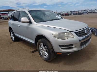 2009 Volkswagen Touareg 2