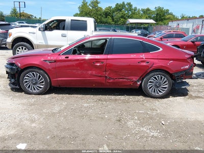 HYUNDAI SONATA HYBRID