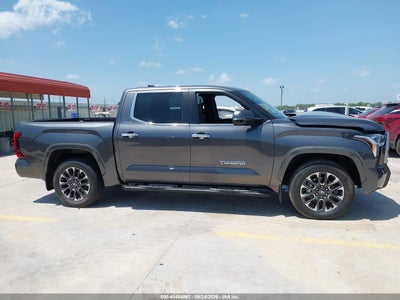 TOYOTA TUNDRA