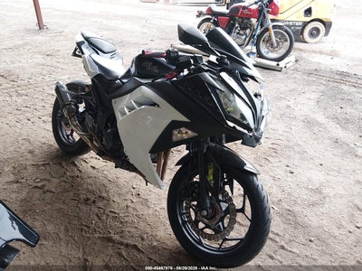 2014 Kawasaki Ex300