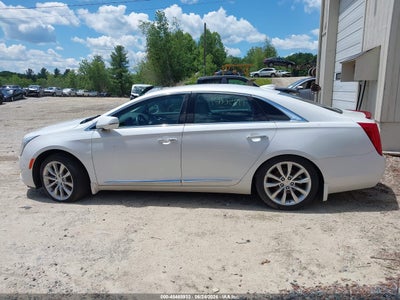 CADILLAC XTS