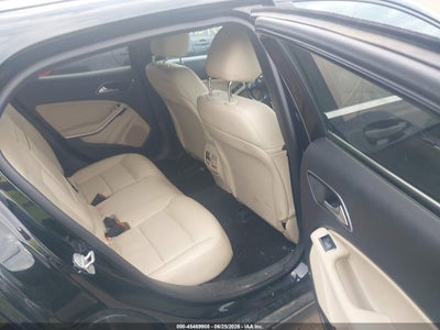 2017 MERCEDES-BENZ GLA 250 8