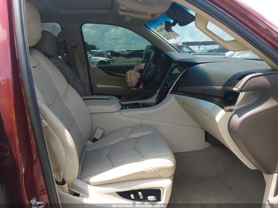 CADILLAC ESCALADE