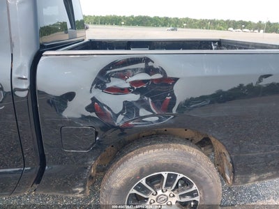 NISSAN TITAN