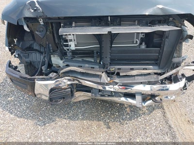 NISSAN TITAN