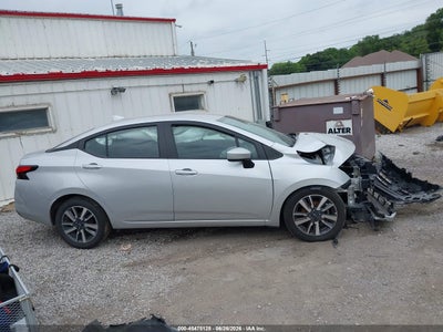NISSAN VERSA