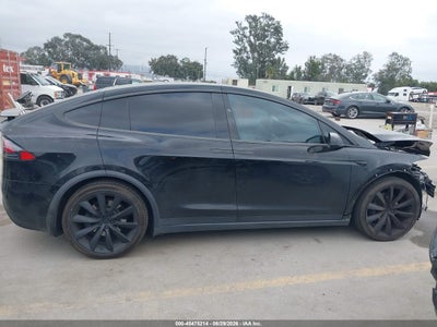 TESLA MODEL X