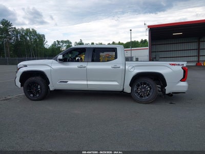 TOYOTA TUNDRA