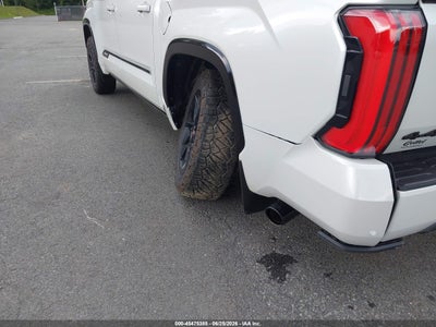 TOYOTA TUNDRA