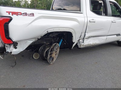 TOYOTA TUNDRA