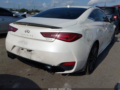 INFINITI Q60