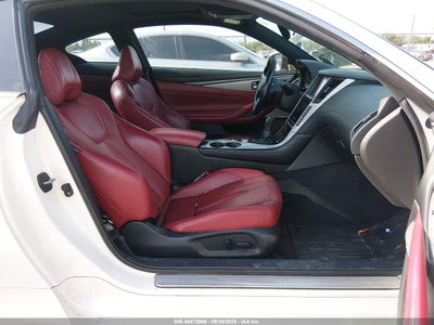 INFINITI Q60