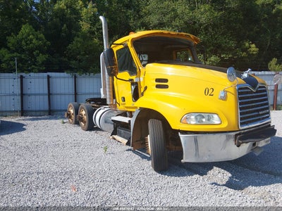 2013 Mack 600