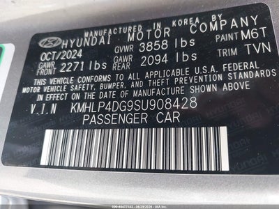 HYUNDAI ELANTRA