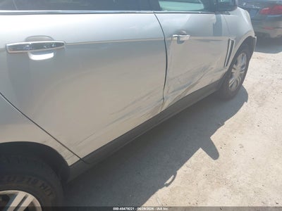 CADILLAC SRX
