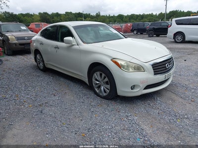 2011 Infiniti M37X