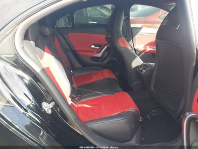 MERCEDES-BENZ AMG CLA 35