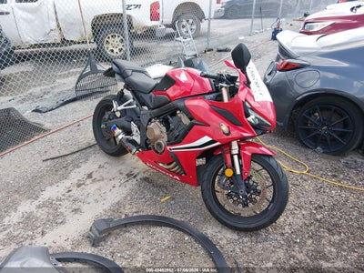 2020 HONDA CBR650 RA