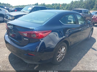 MAZDA MAZDA3