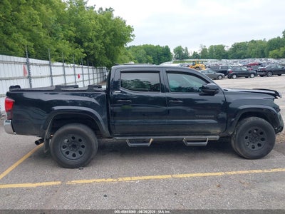 TOYOTA TACOMA