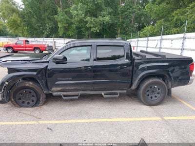 TOYOTA TACOMA