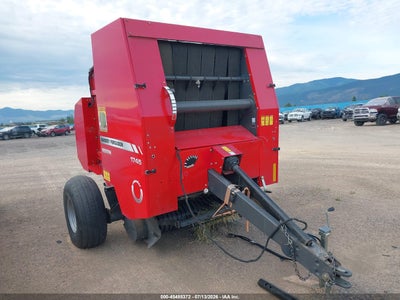 2016 Massey Ferguson 1745 Round Baler