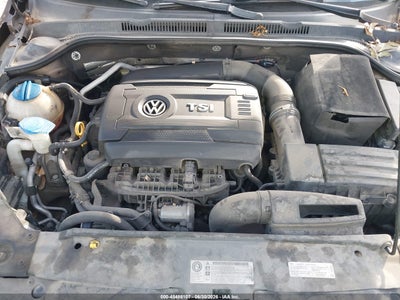 VOLKSWAGEN JETTA